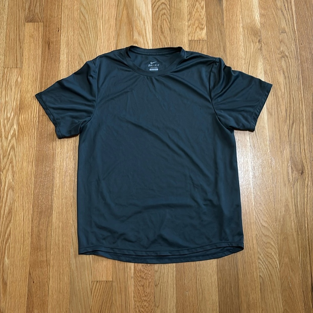 Men’s S Nike Dri-Fit athletic T-Shirt